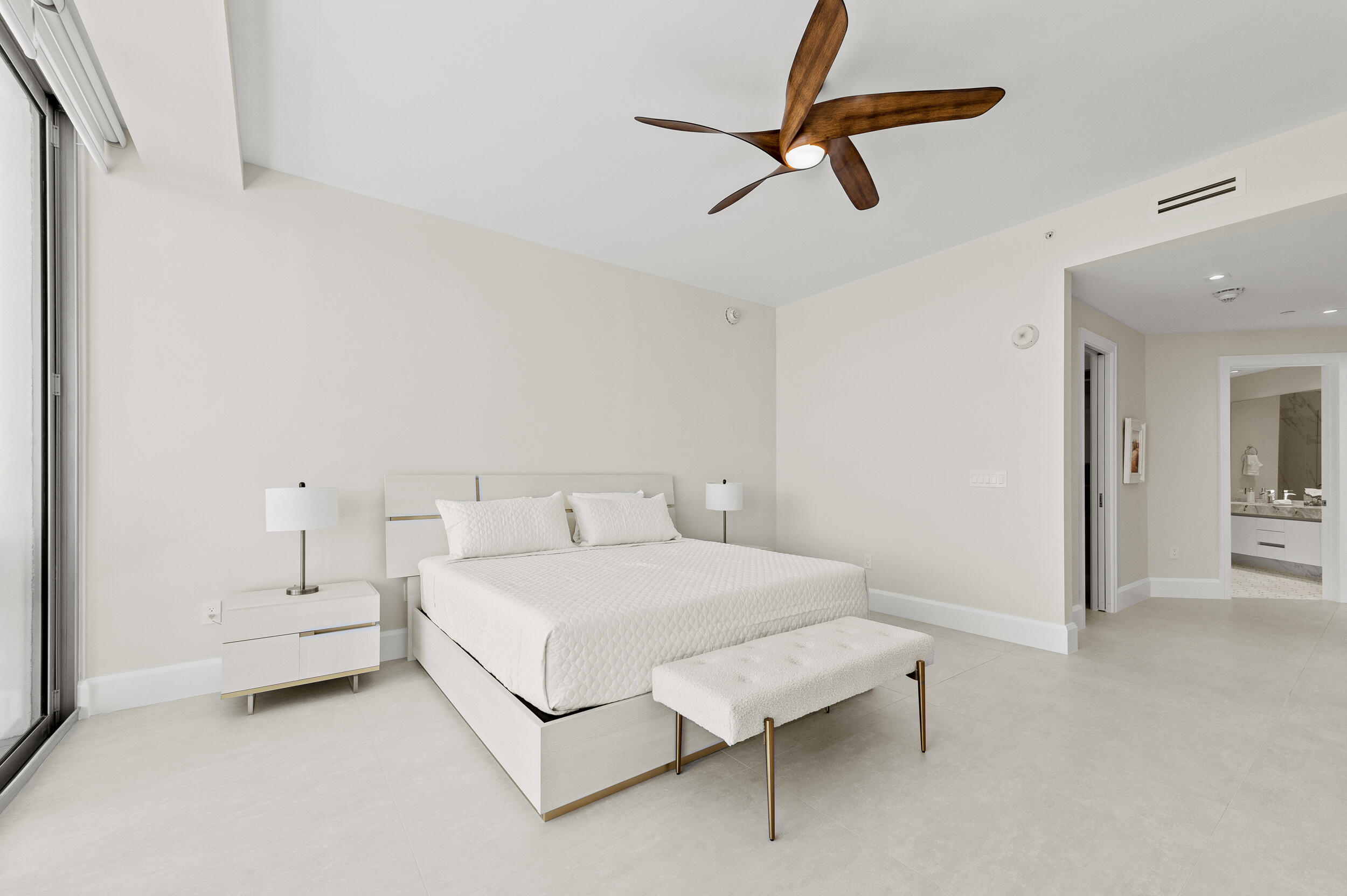 3100 N Ocean #1103h, Riviera Beach FL 33404