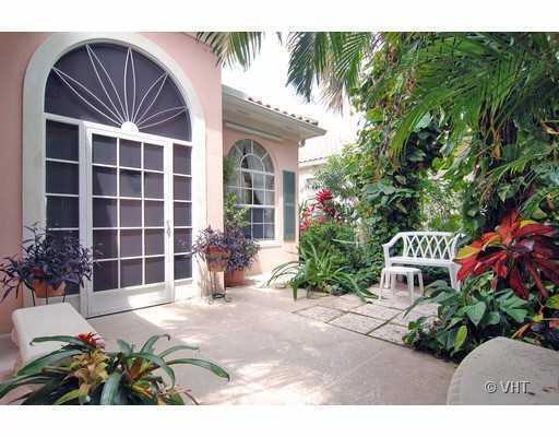 7877 Red River, West Palm Beach FL 33411