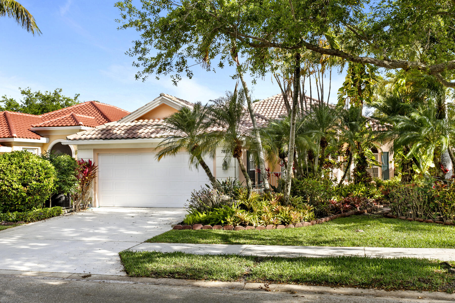 7877 Red River, West Palm Beach FL 33411