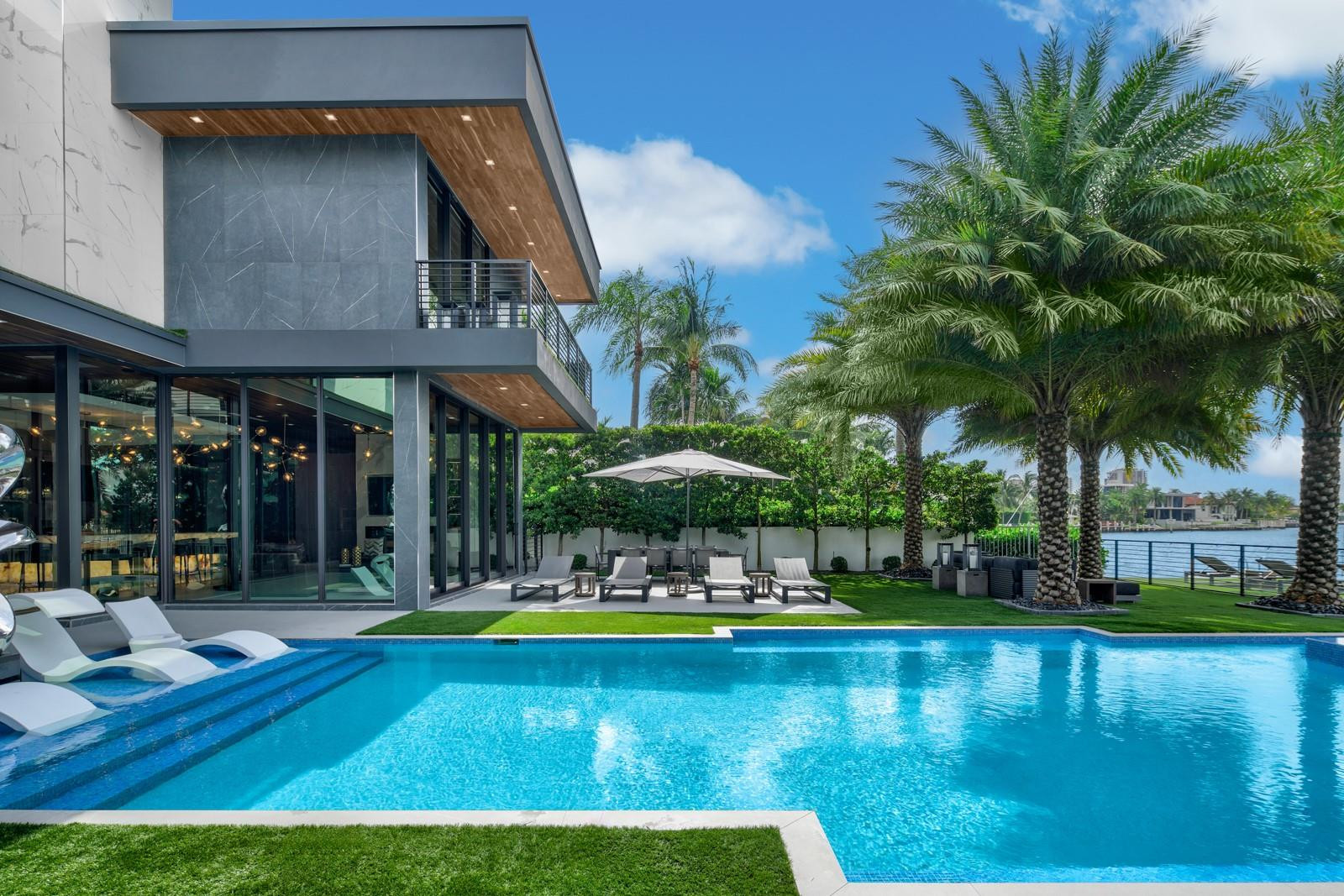 671 Middle River, Fort Lauderdale FL 33304