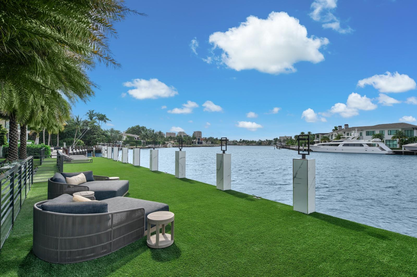 671 Middle River, Fort Lauderdale FL 33304