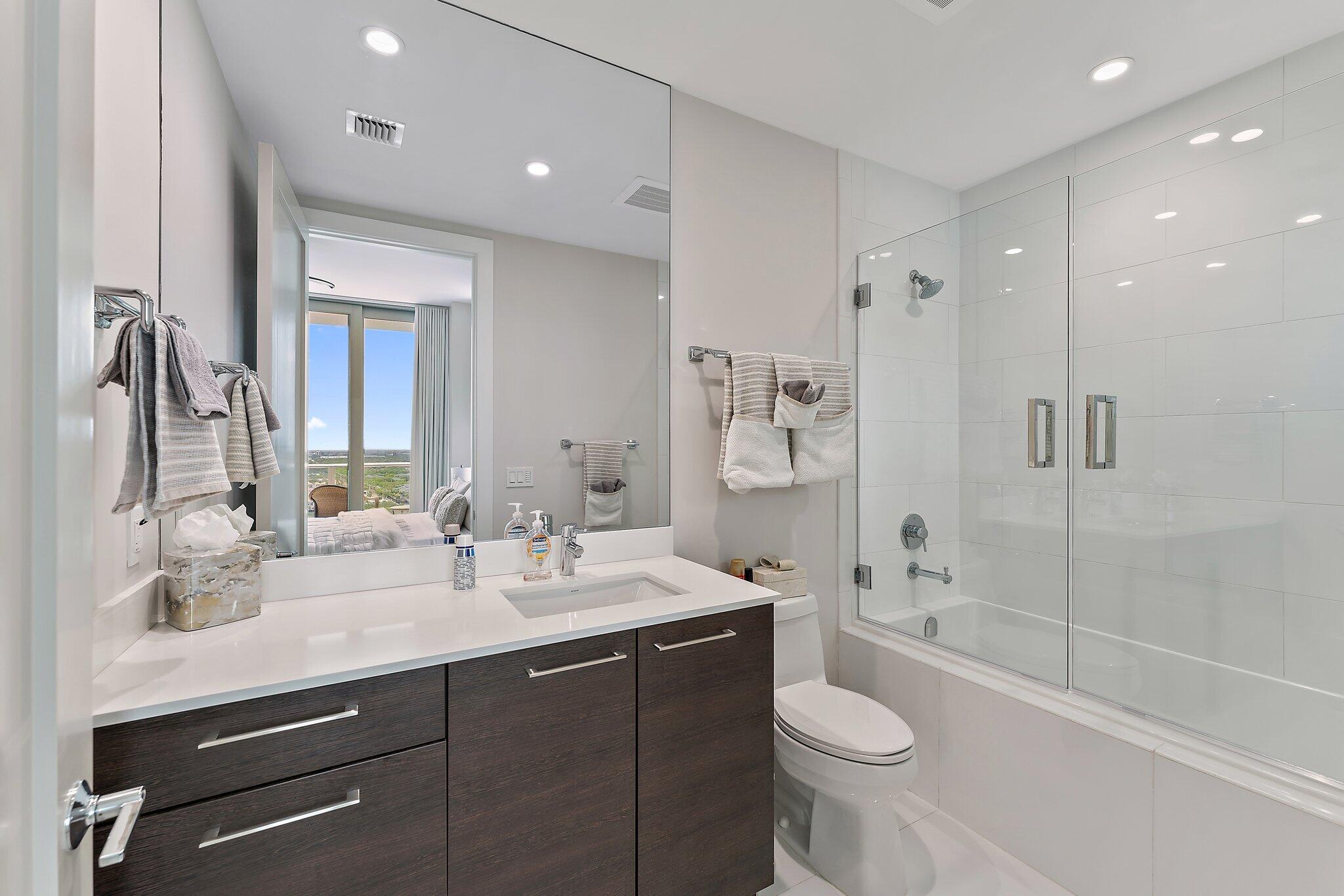 1 Water Club #2003, North Palm Beach FL 33408