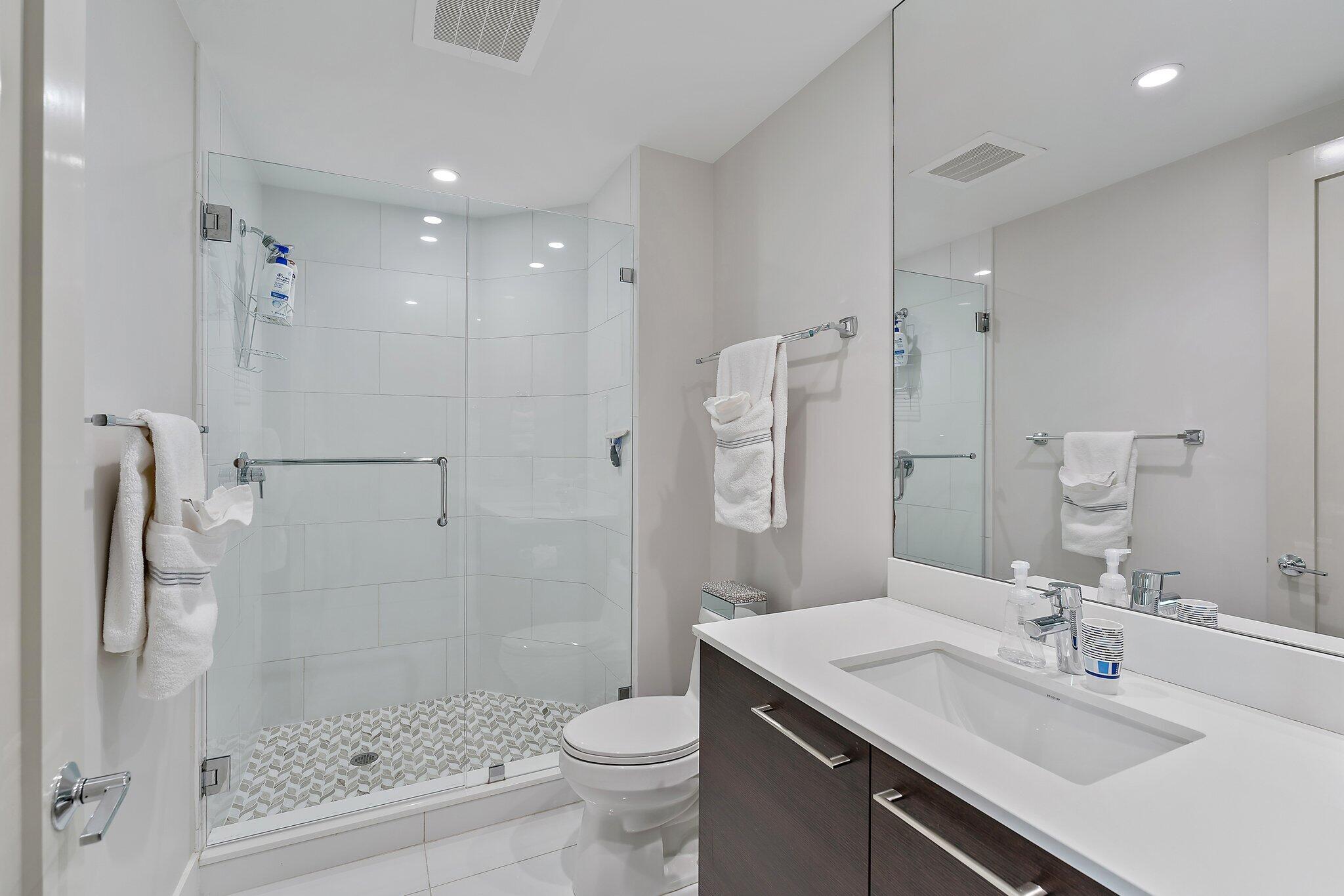 1 Water Club #2003, North Palm Beach FL 33408