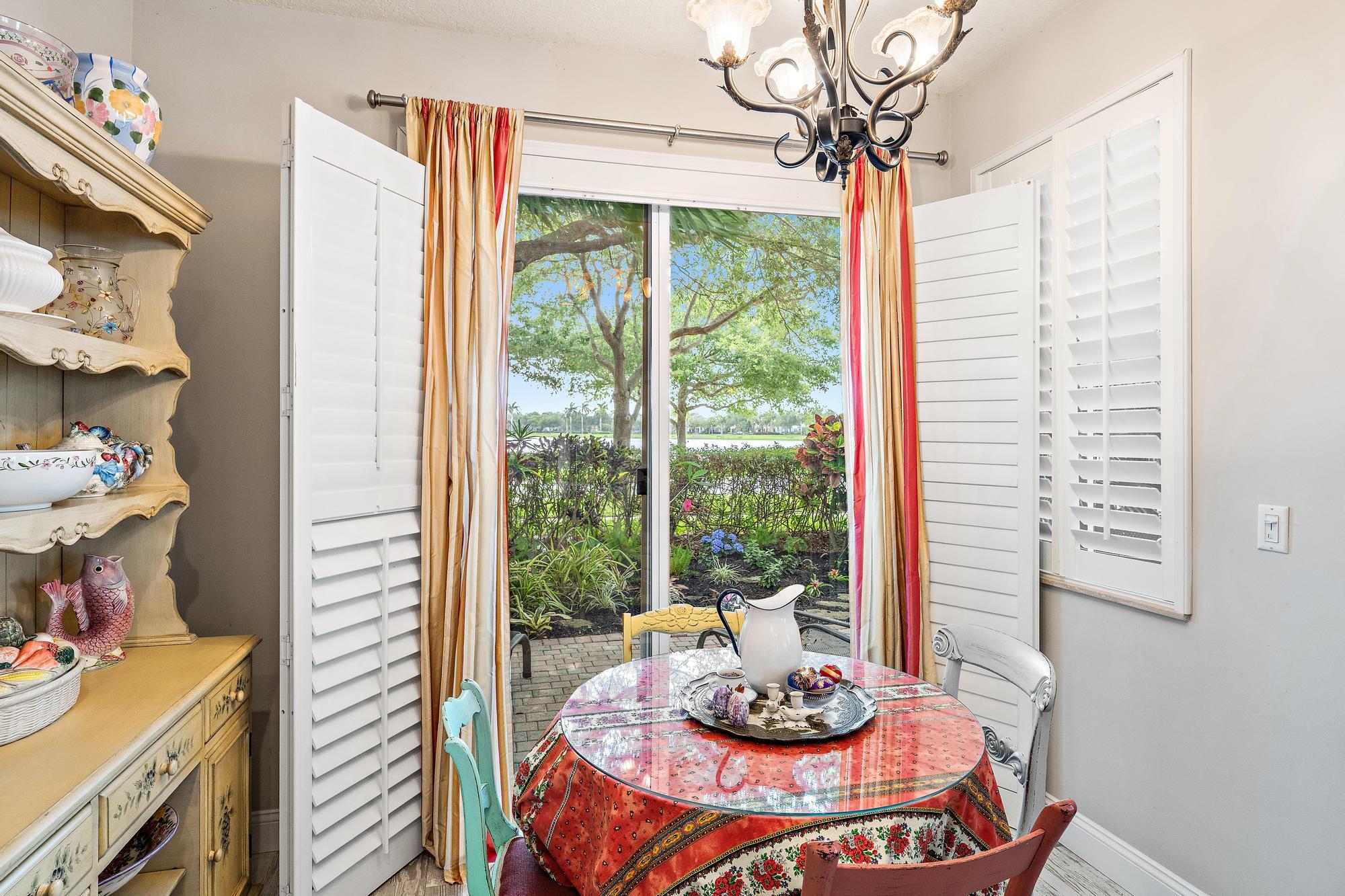520 Tomahawk, Palm Beach Gardens FL 33410