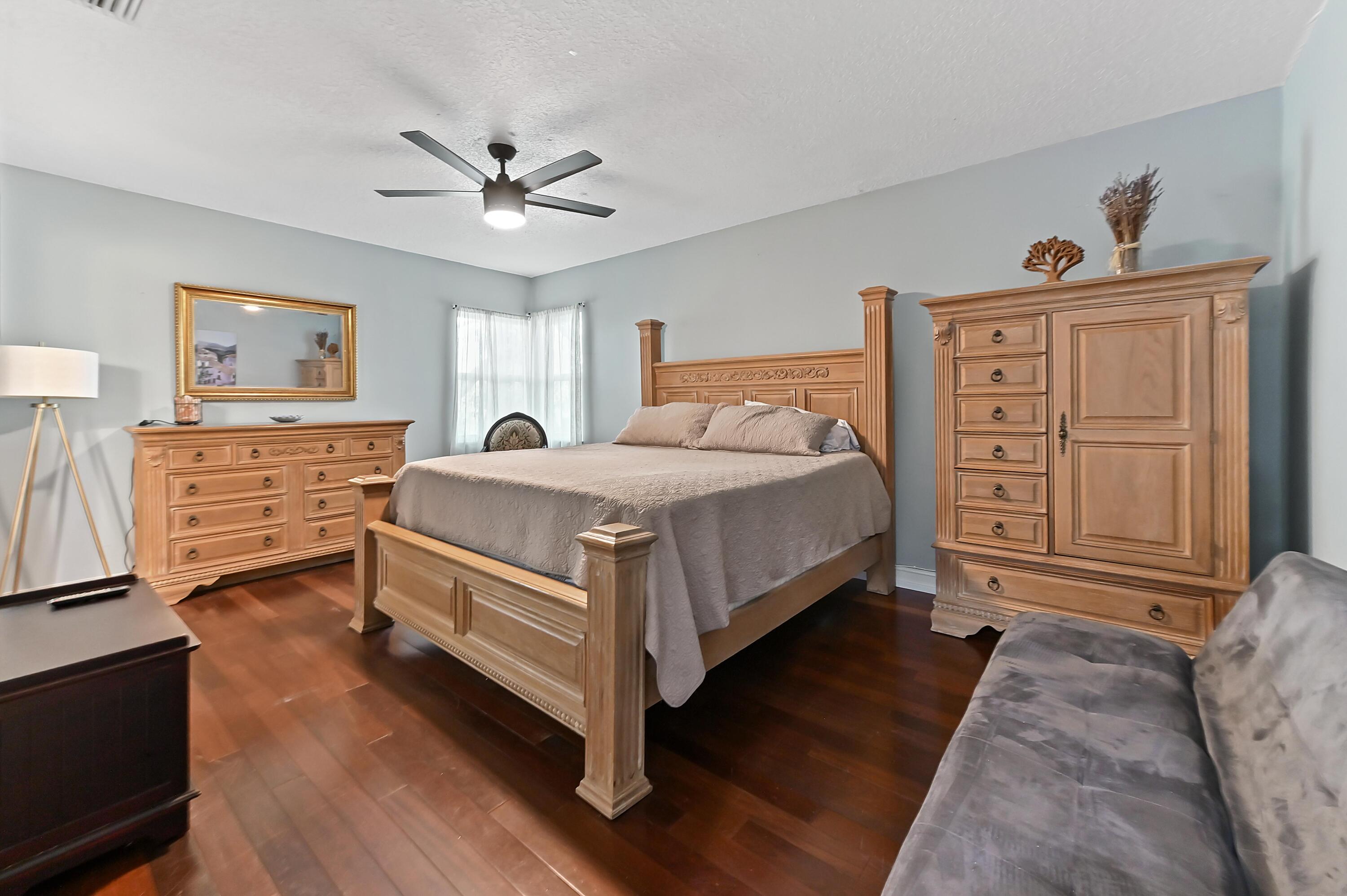 9351 NW 44th, Coral Springs FL 33065