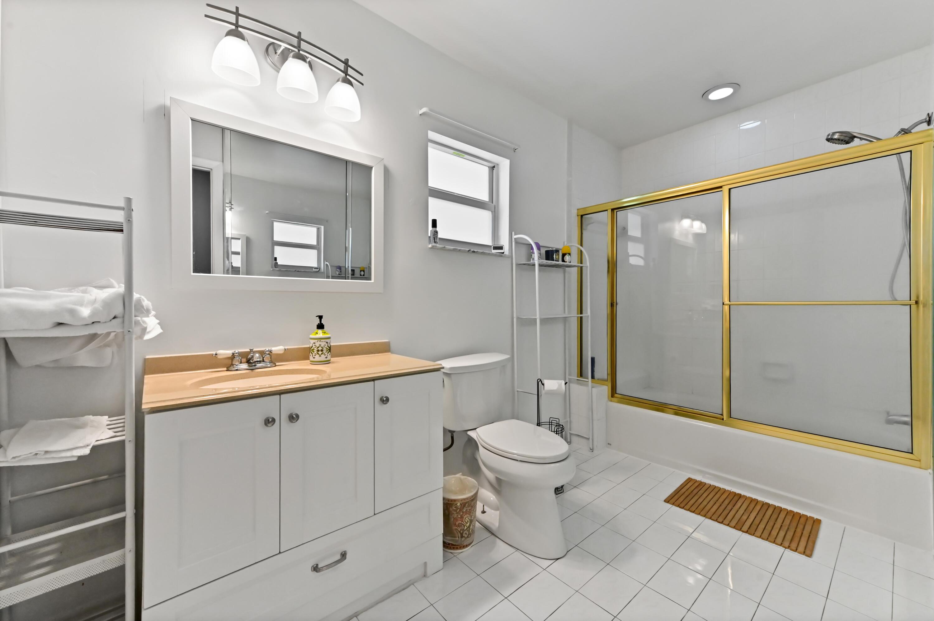 9351 NW 44th, Coral Springs FL 33065