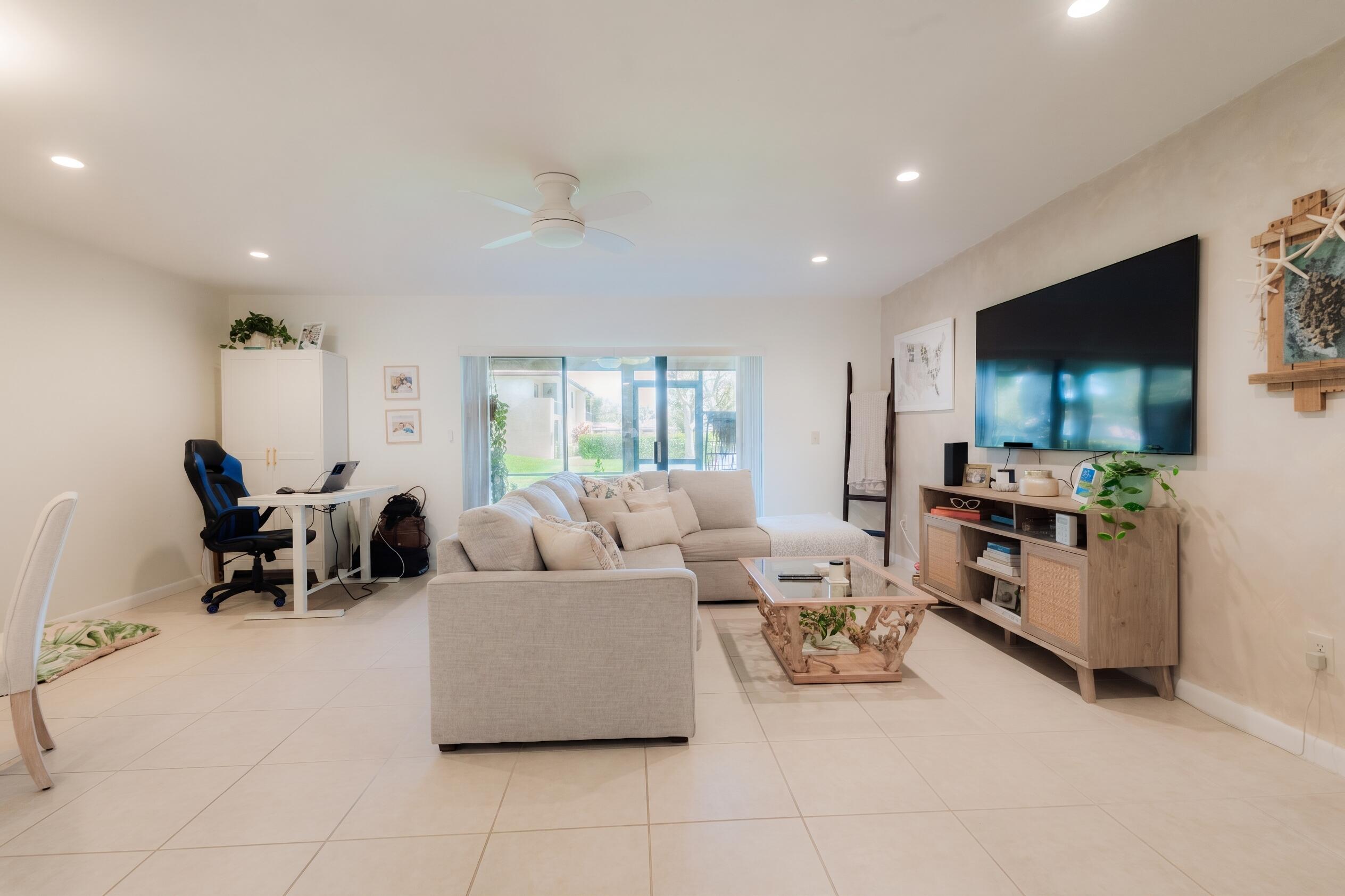 21820 Cypress #25d, Boca Raton FL 33433