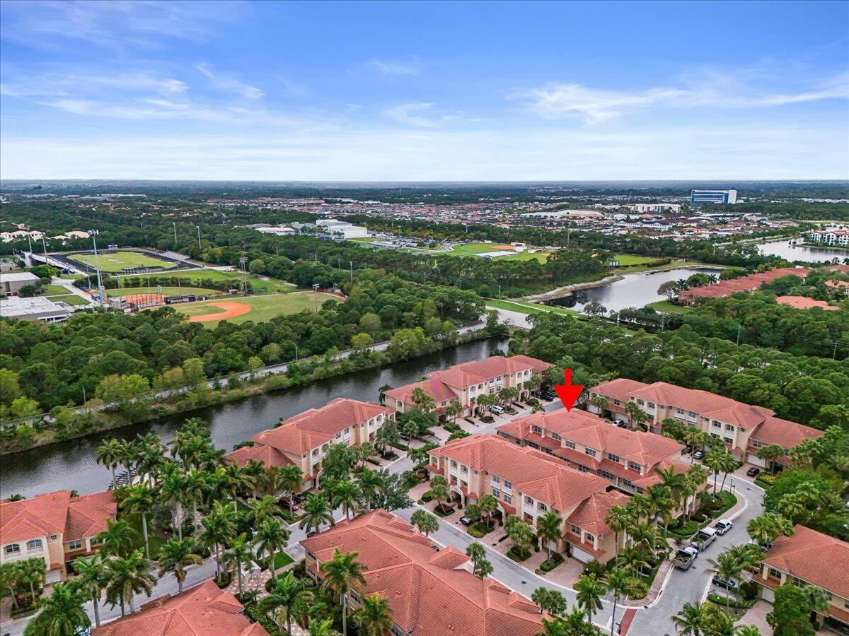 5102 Artesa, Palm Beach Gardens FL 33418
