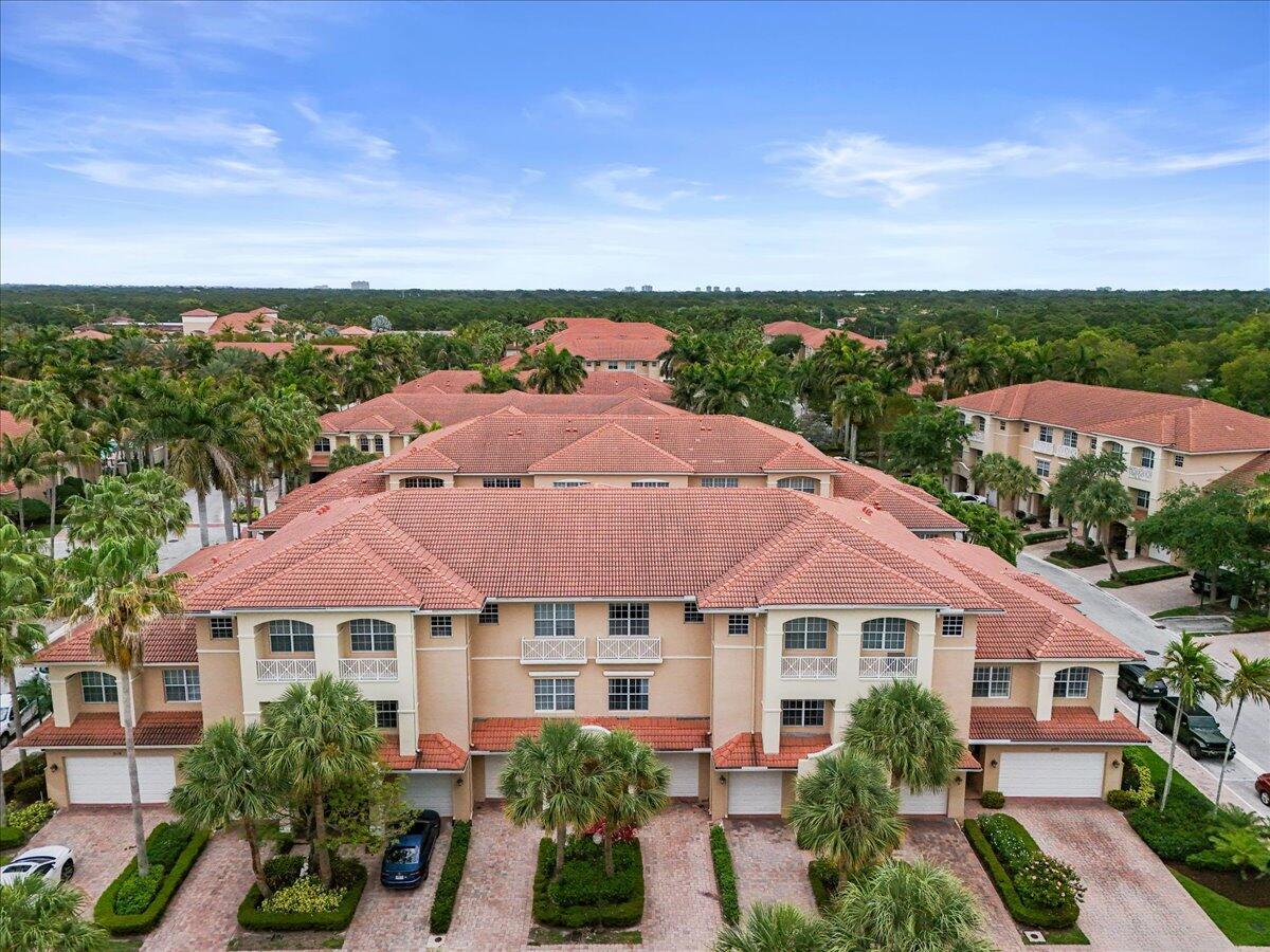 5102 Artesa, Palm Beach Gardens FL 33418