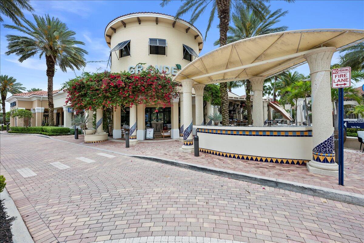 5102 Artesa, Palm Beach Gardens FL 33418