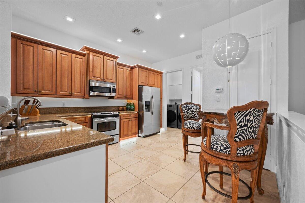 5102 Artesa, Palm Beach Gardens FL 33418