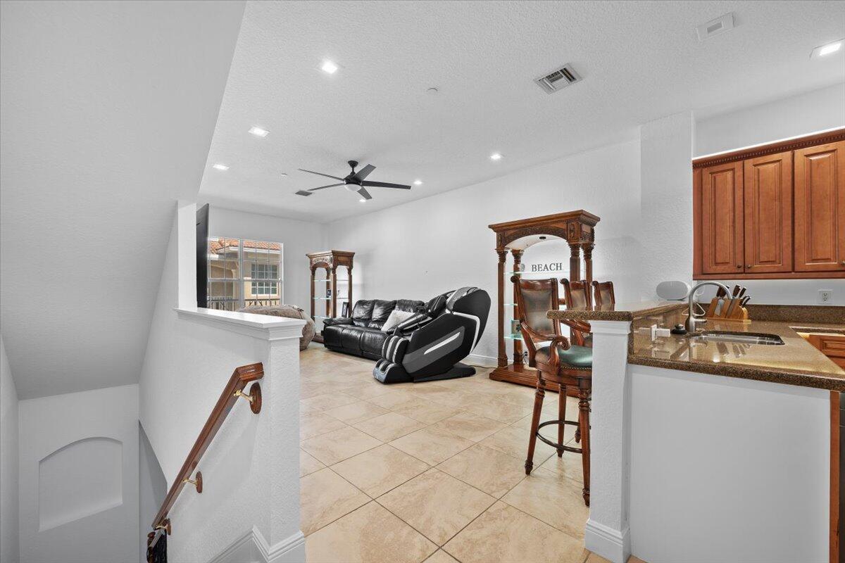 5102 Artesa, Palm Beach Gardens FL 33418