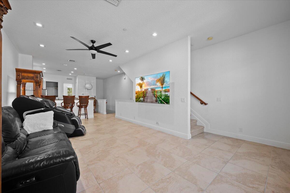 5102 Artesa, Palm Beach Gardens FL 33418