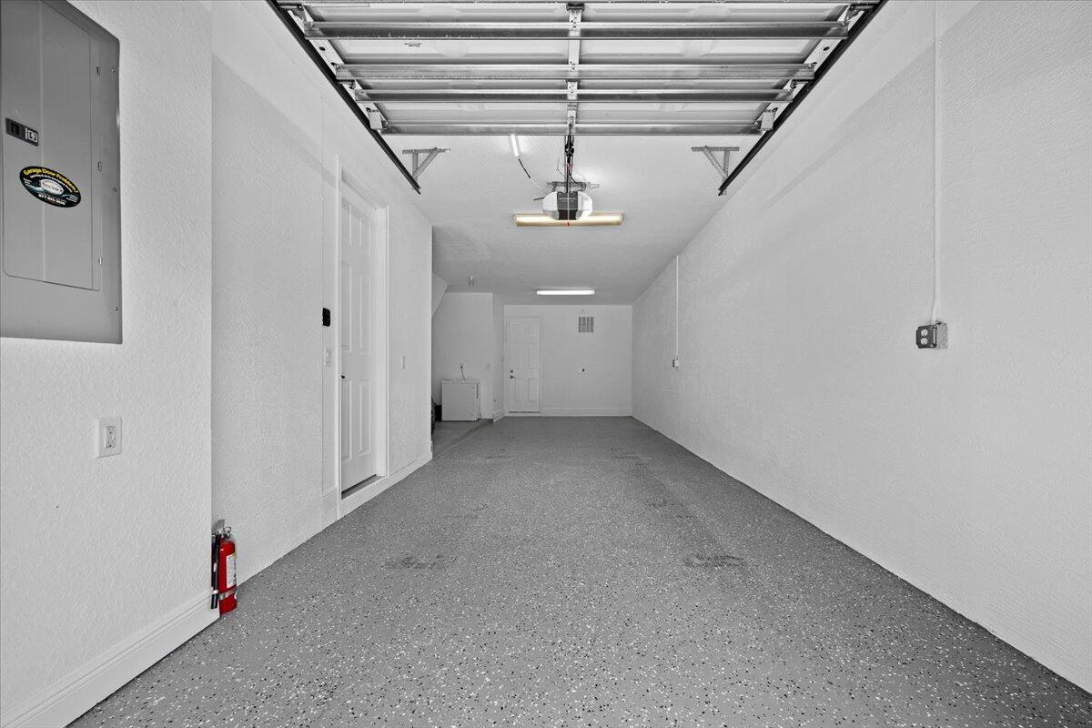 5102 Artesa, Palm Beach Gardens FL 33418