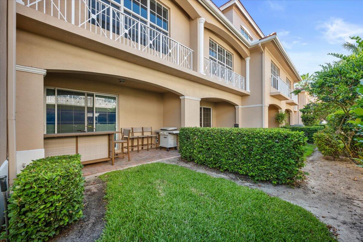 5102 Artesa, Palm Beach Gardens FL 33418