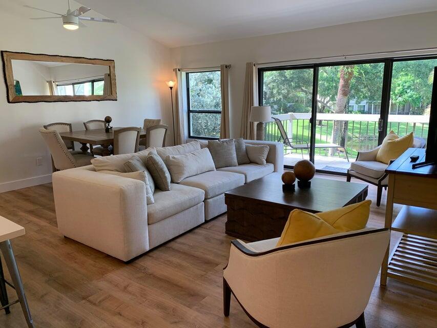 11863 Wimbledon #509, Wellington FL 33414
