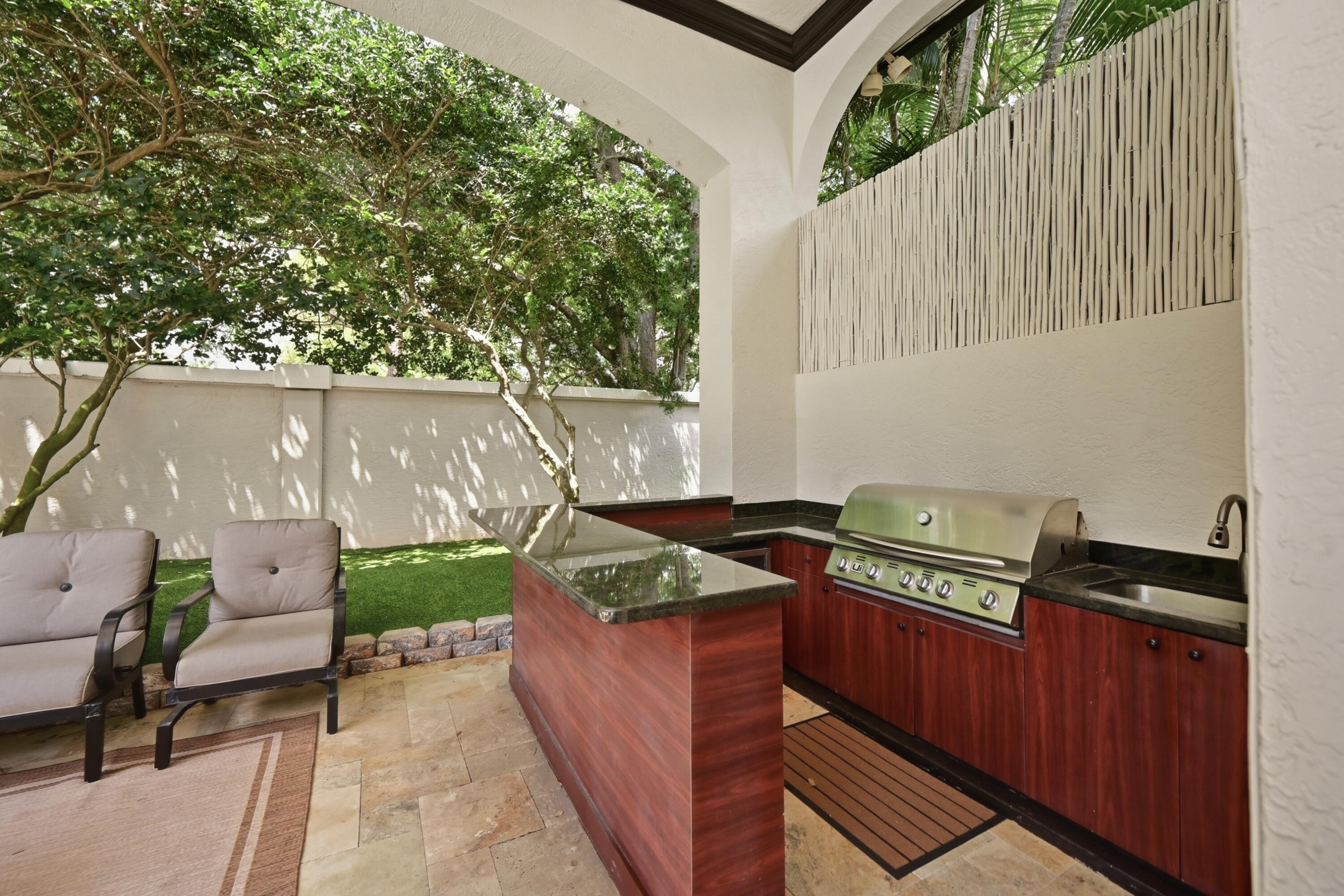 2425 NW 49th, Boca Raton FL 33431