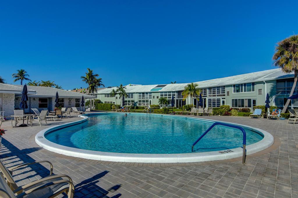 5540 N Ocean #110, Ocean Ridge FL 33435