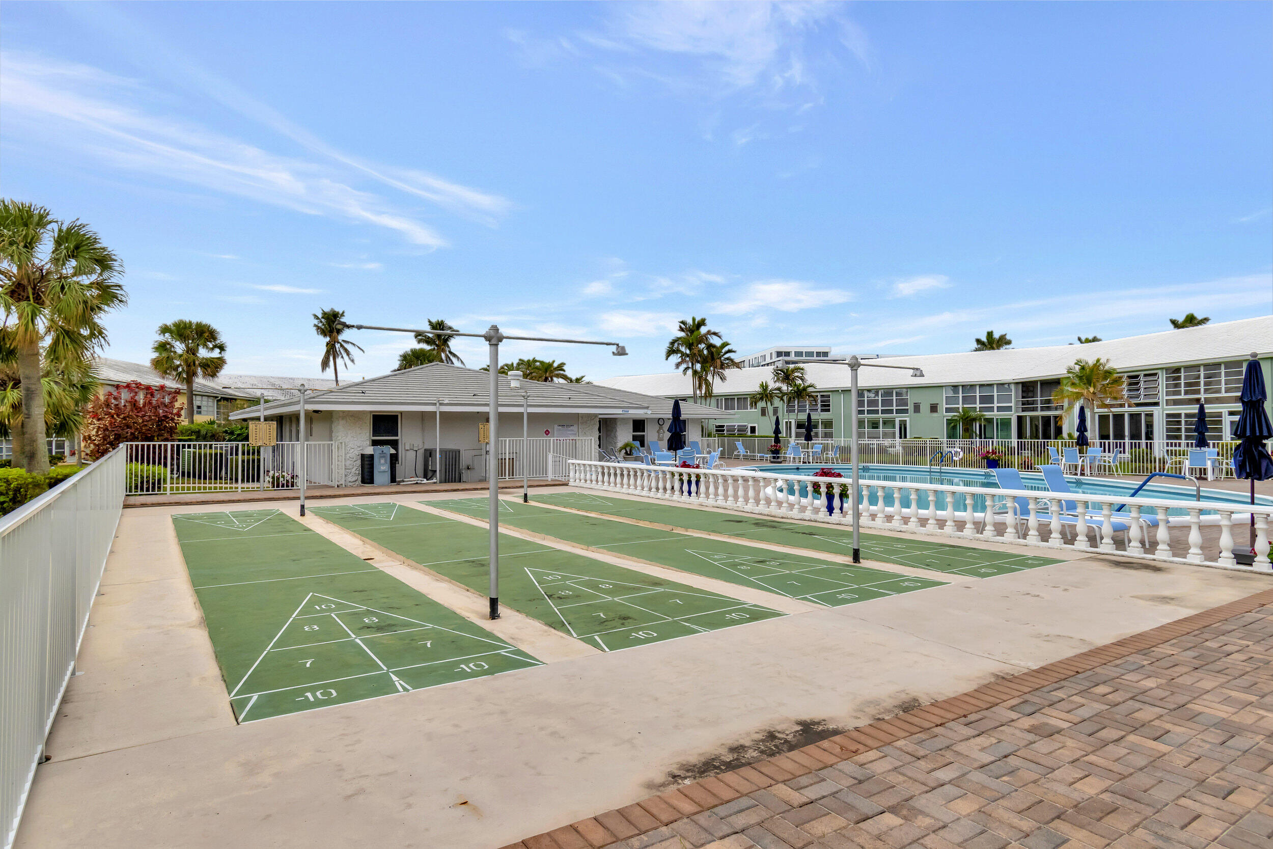 5540 N Ocean #110, Ocean Ridge FL 33435