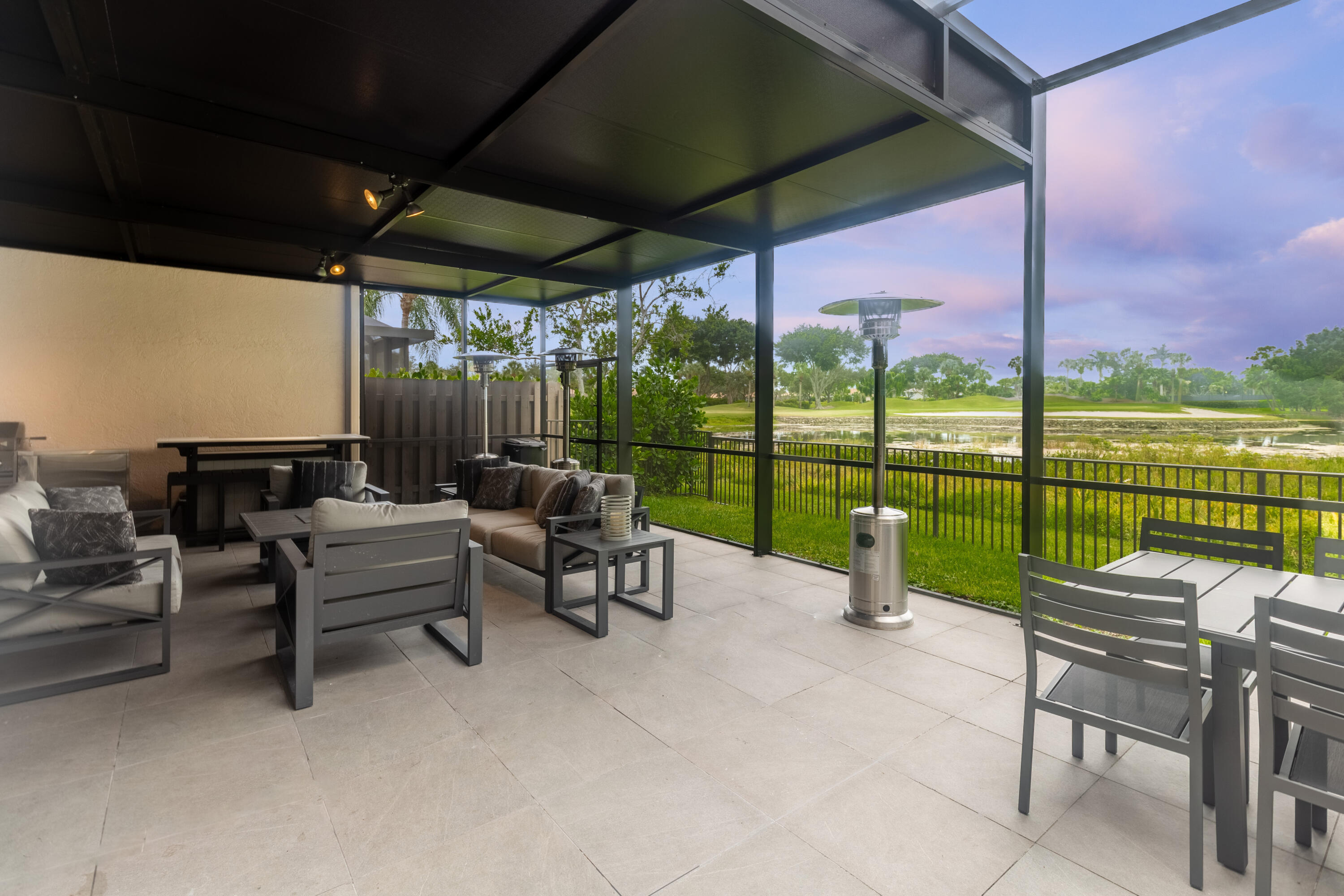 8216 Heritage Club, West Palm Beach FL 33412