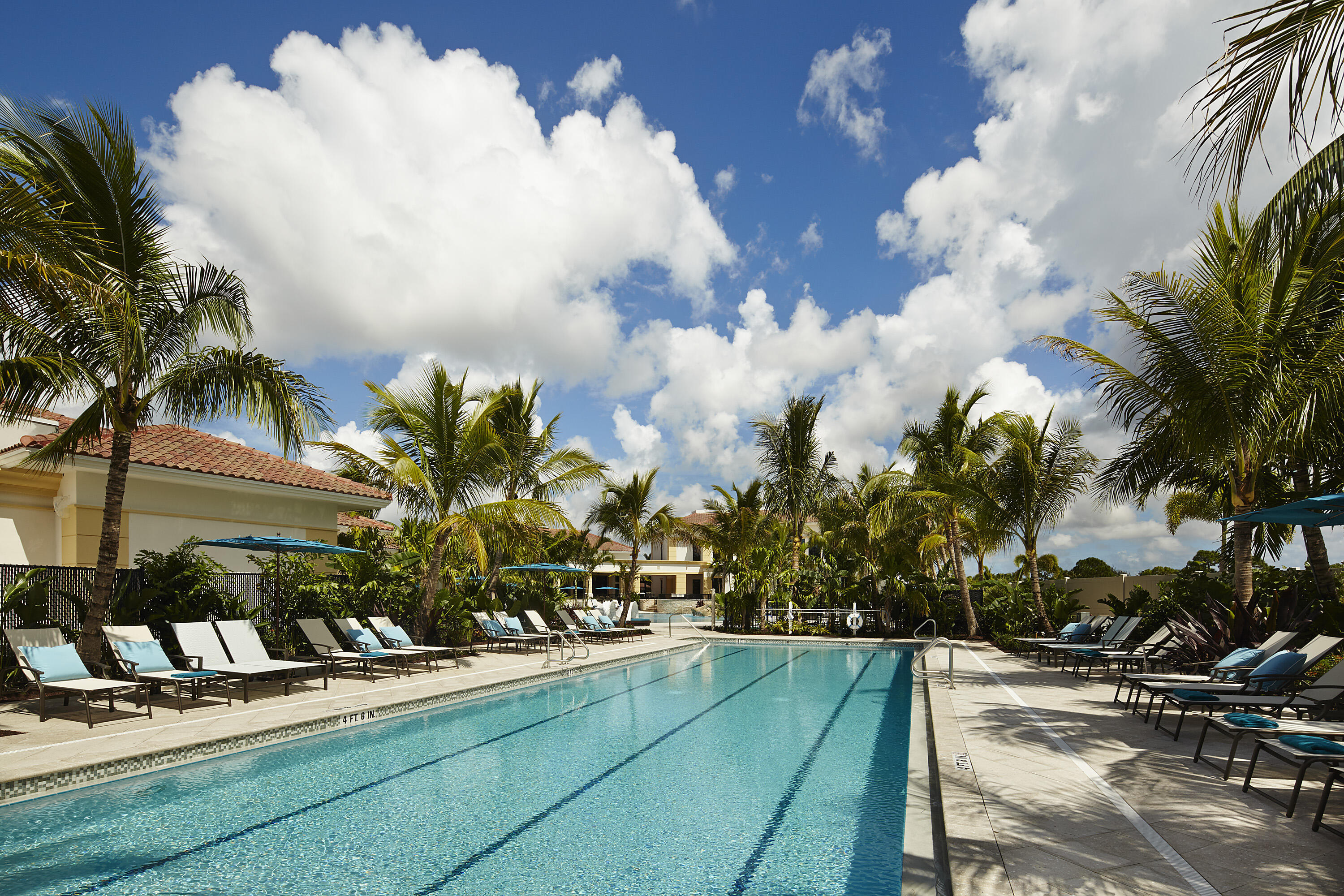 8216 Heritage Club, West Palm Beach FL 33412