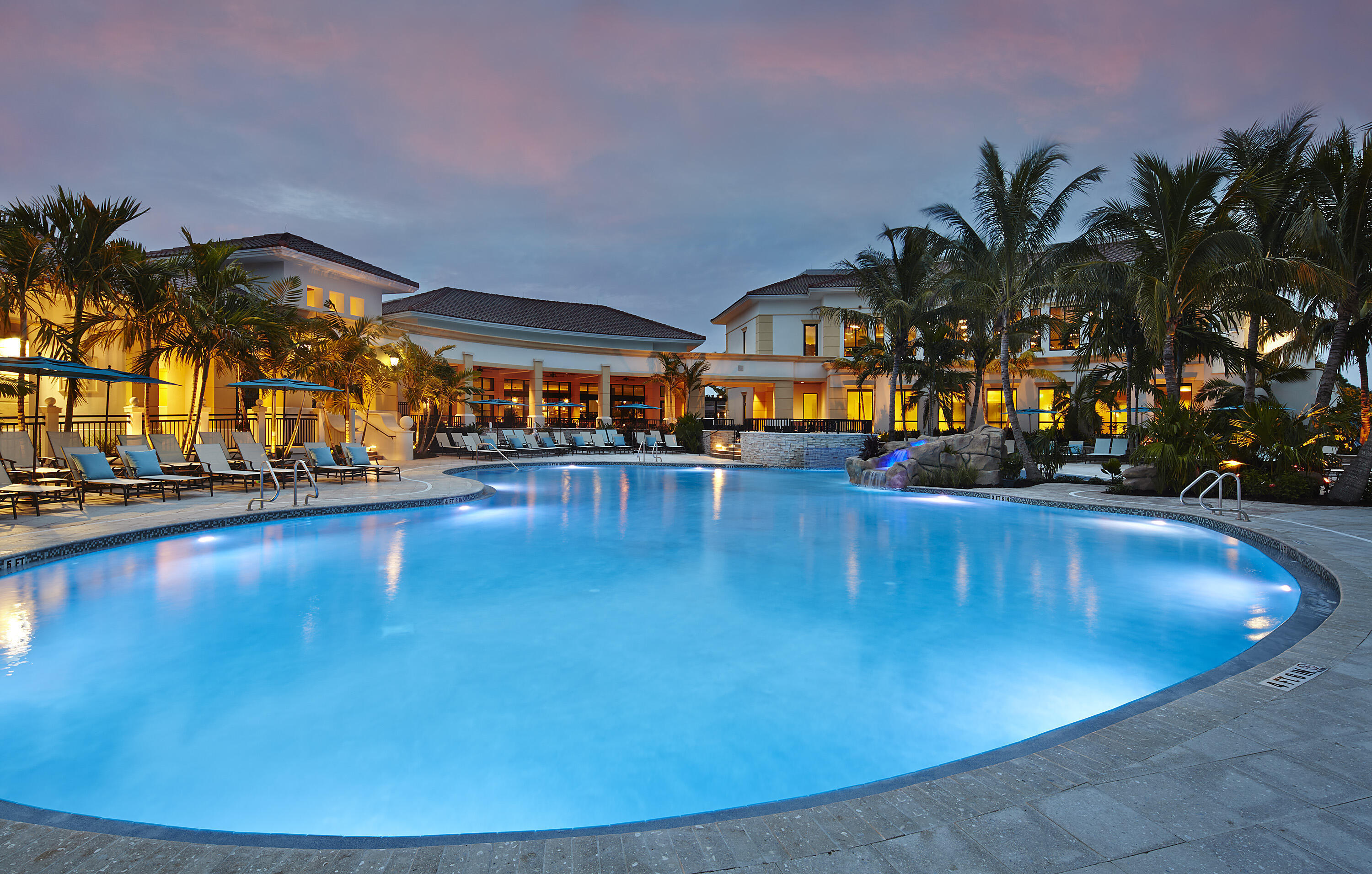 8216 Heritage Club, West Palm Beach FL 33412