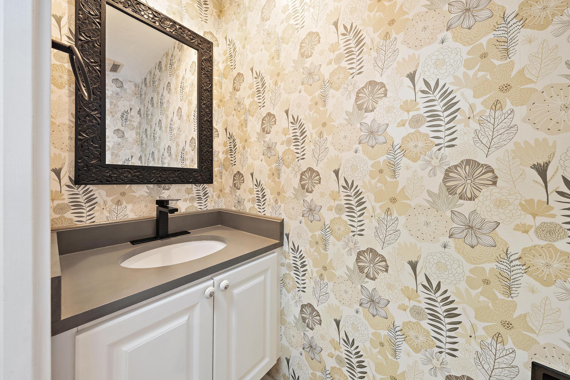 136 Ashley, Jupiter FL 33458