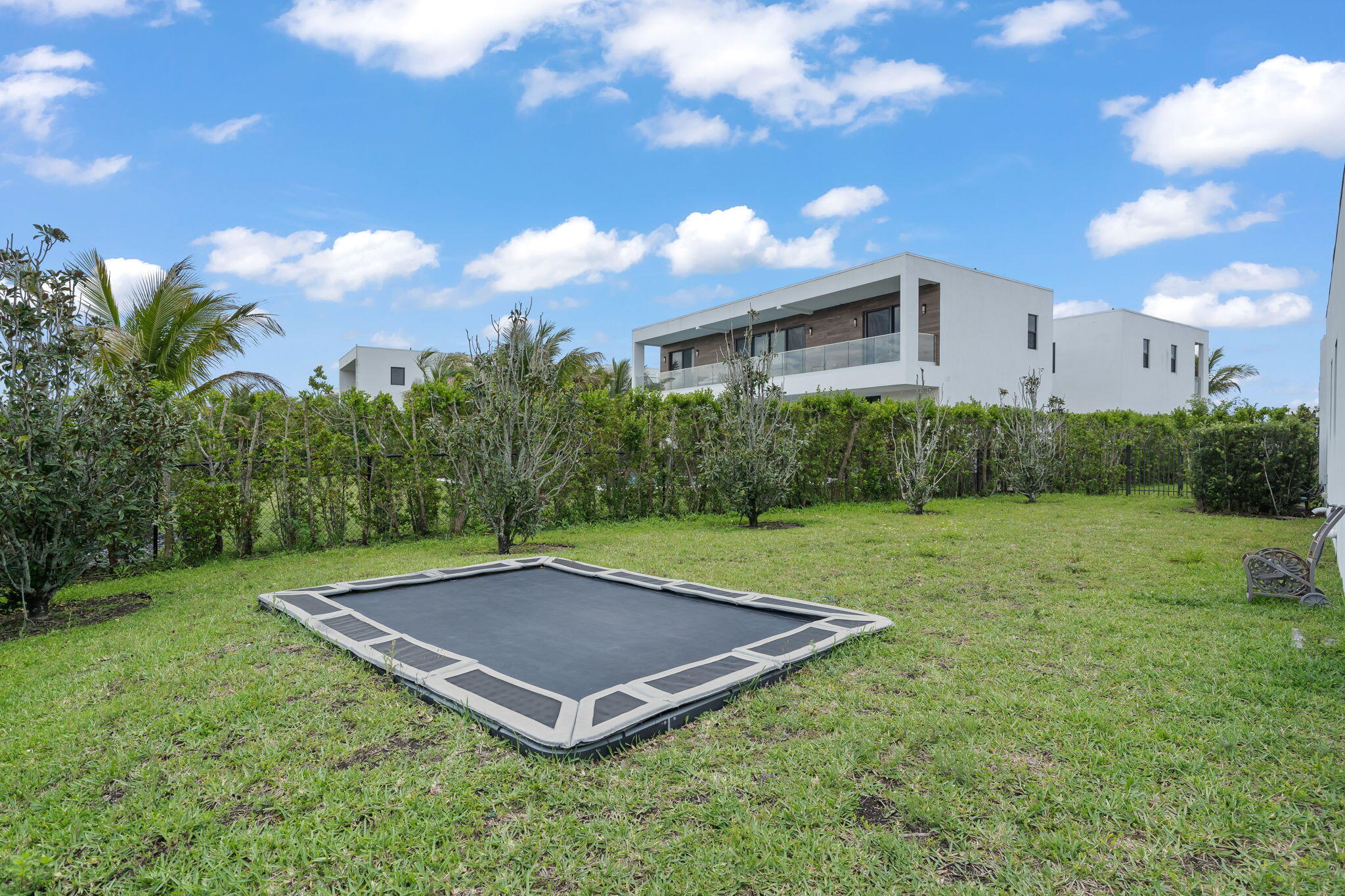 16539 N Botaniko Dr, Weston FL 33326