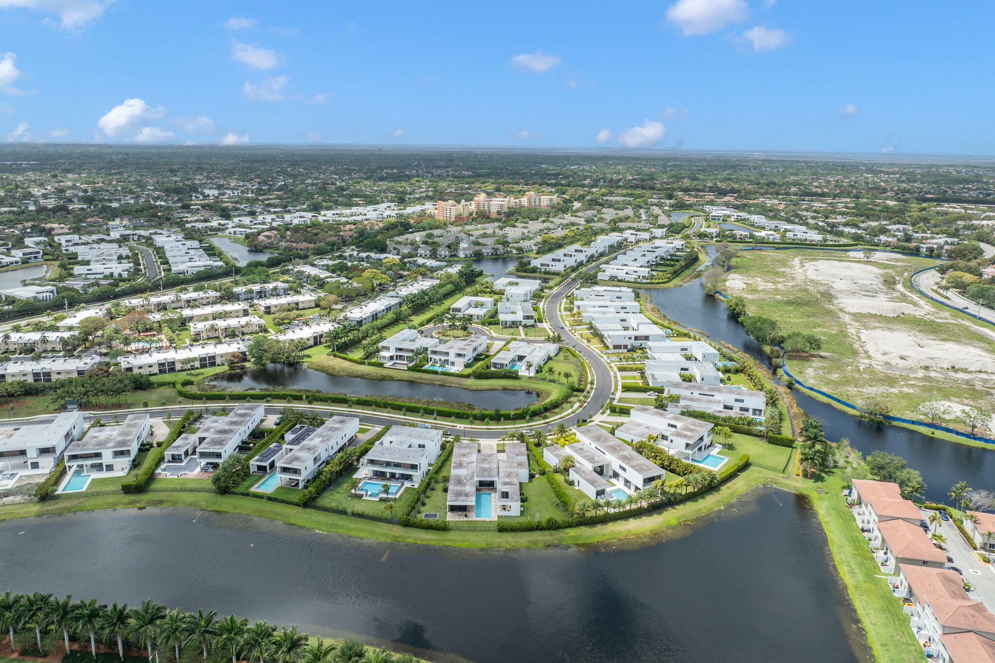 16539 N Botaniko Dr, Weston FL 33326