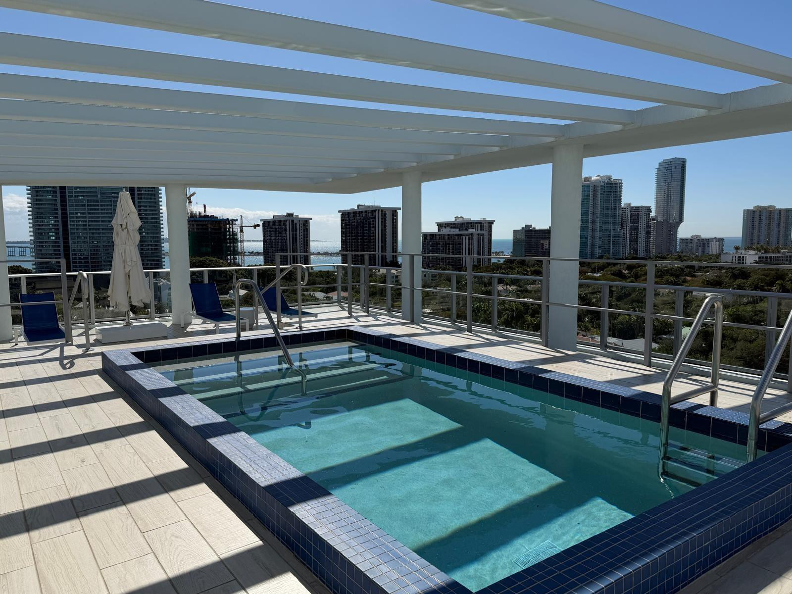 1600 SW 1st #510, Miami FL 33129