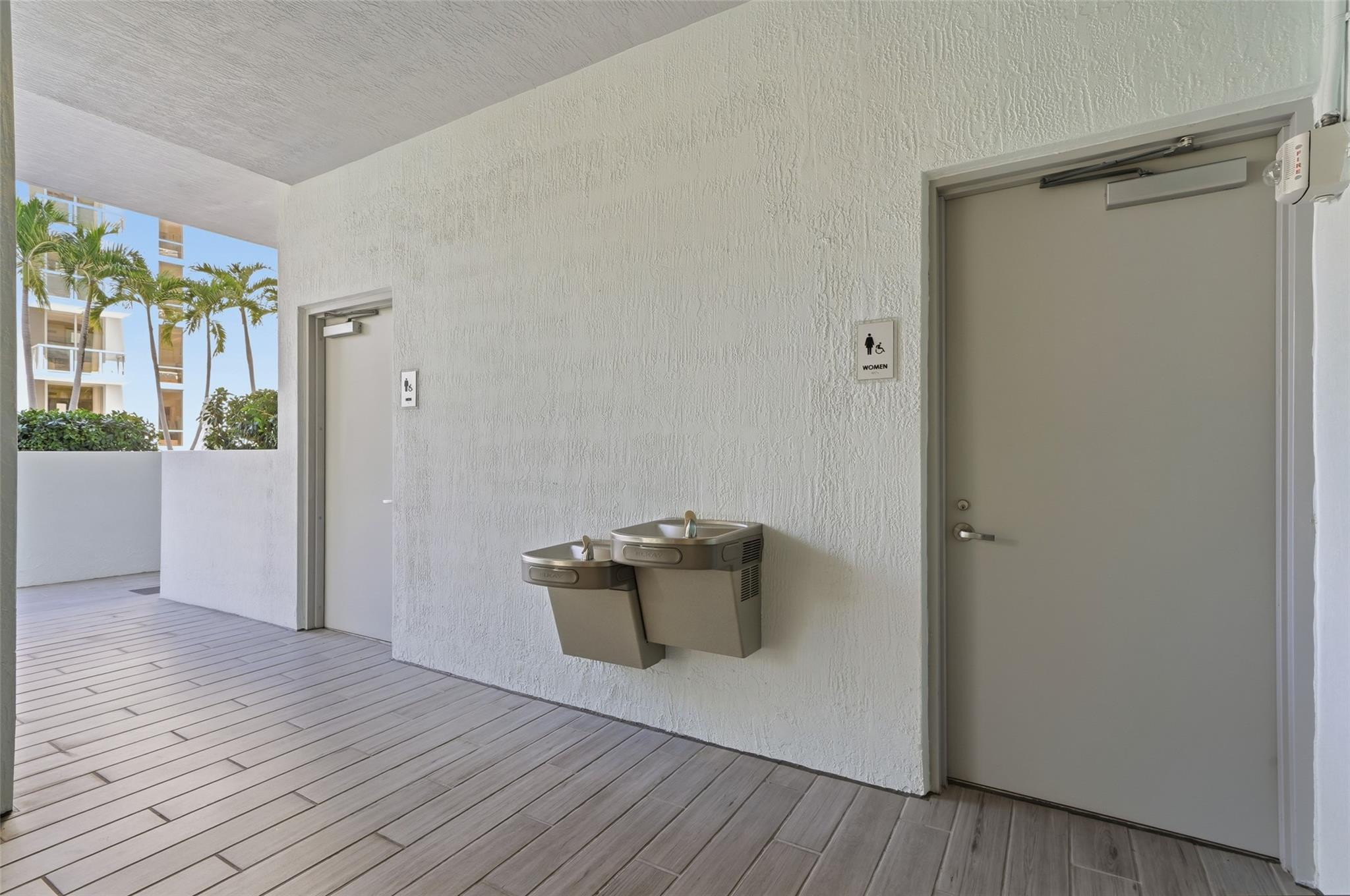 1600 SW 1st #510, Miami FL 33129