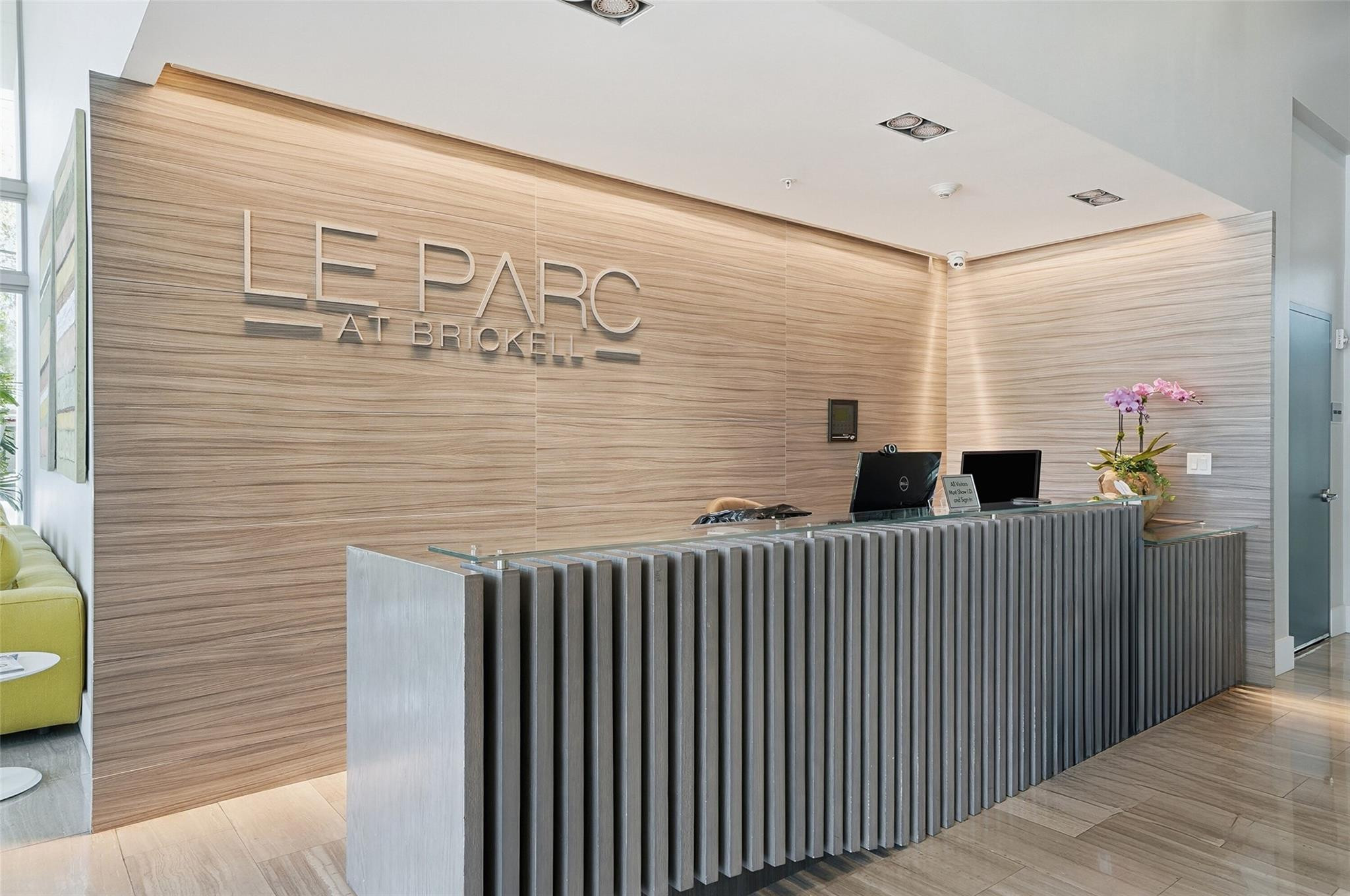1600 SW 1st #510, Miami FL 33129