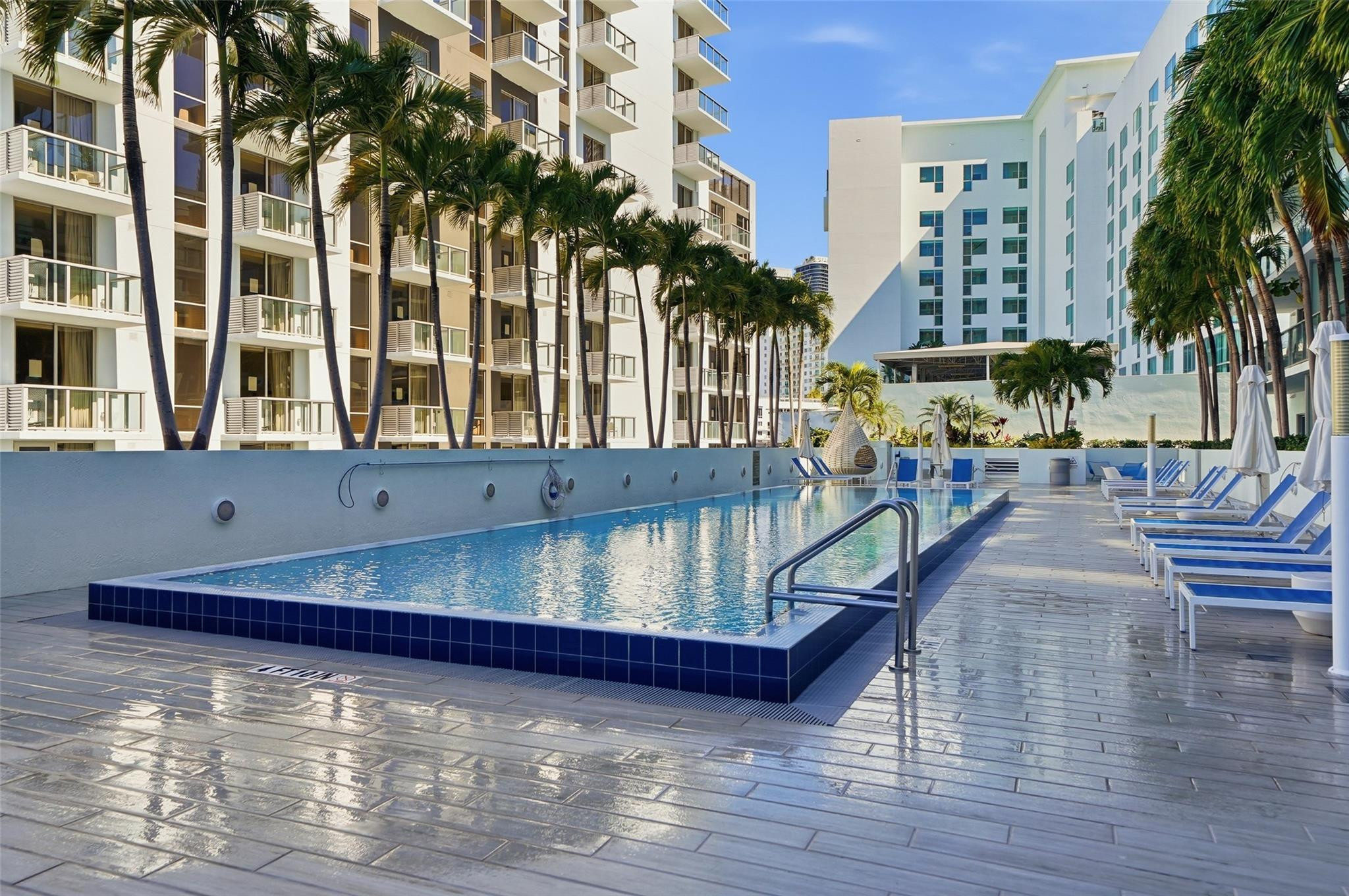 1600 SW 1st #510, Miami FL 33129