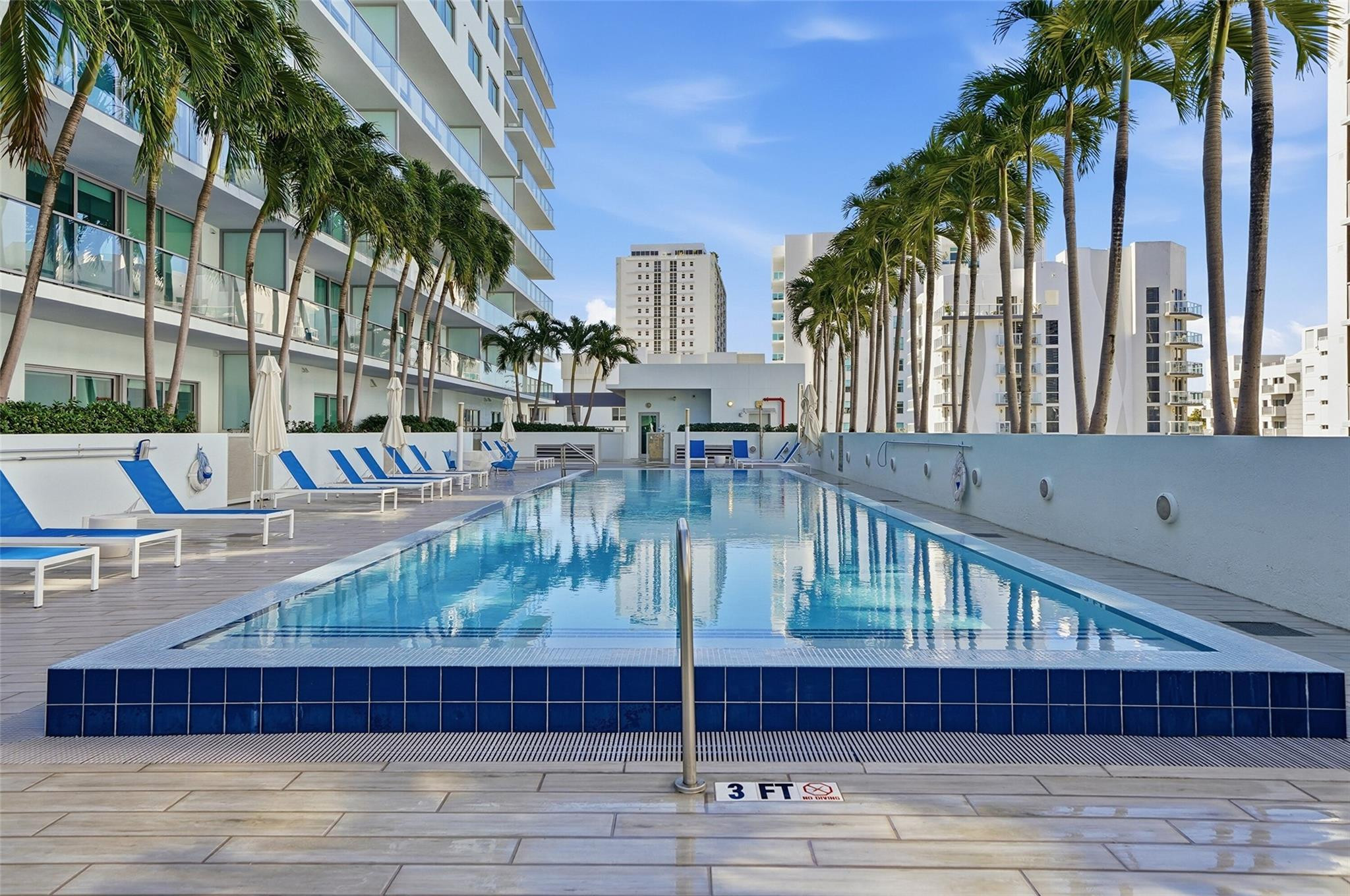 1600 SW 1st #510, Miami FL 33129