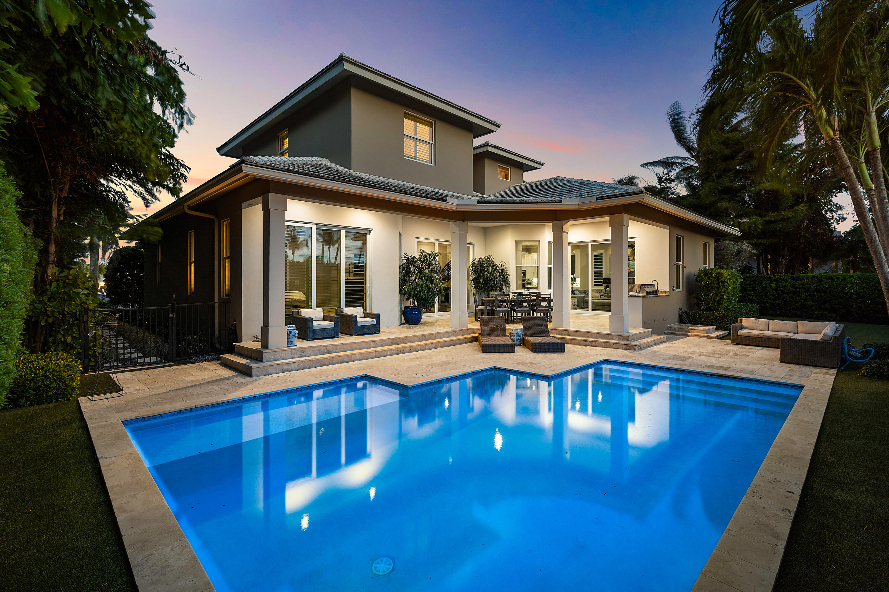 33 Spanish River, Ocean Ridge FL 33435
