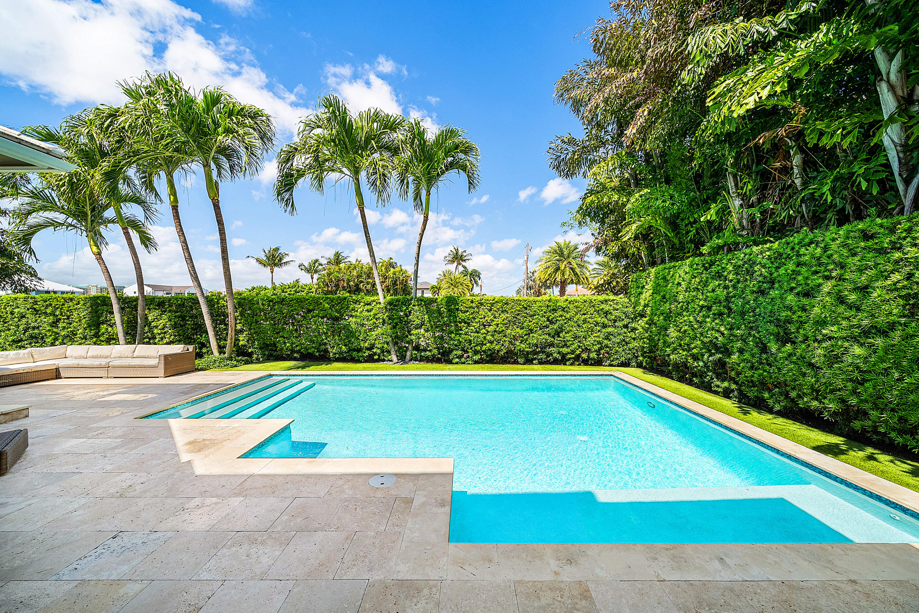 33 Spanish River, Ocean Ridge FL 33435