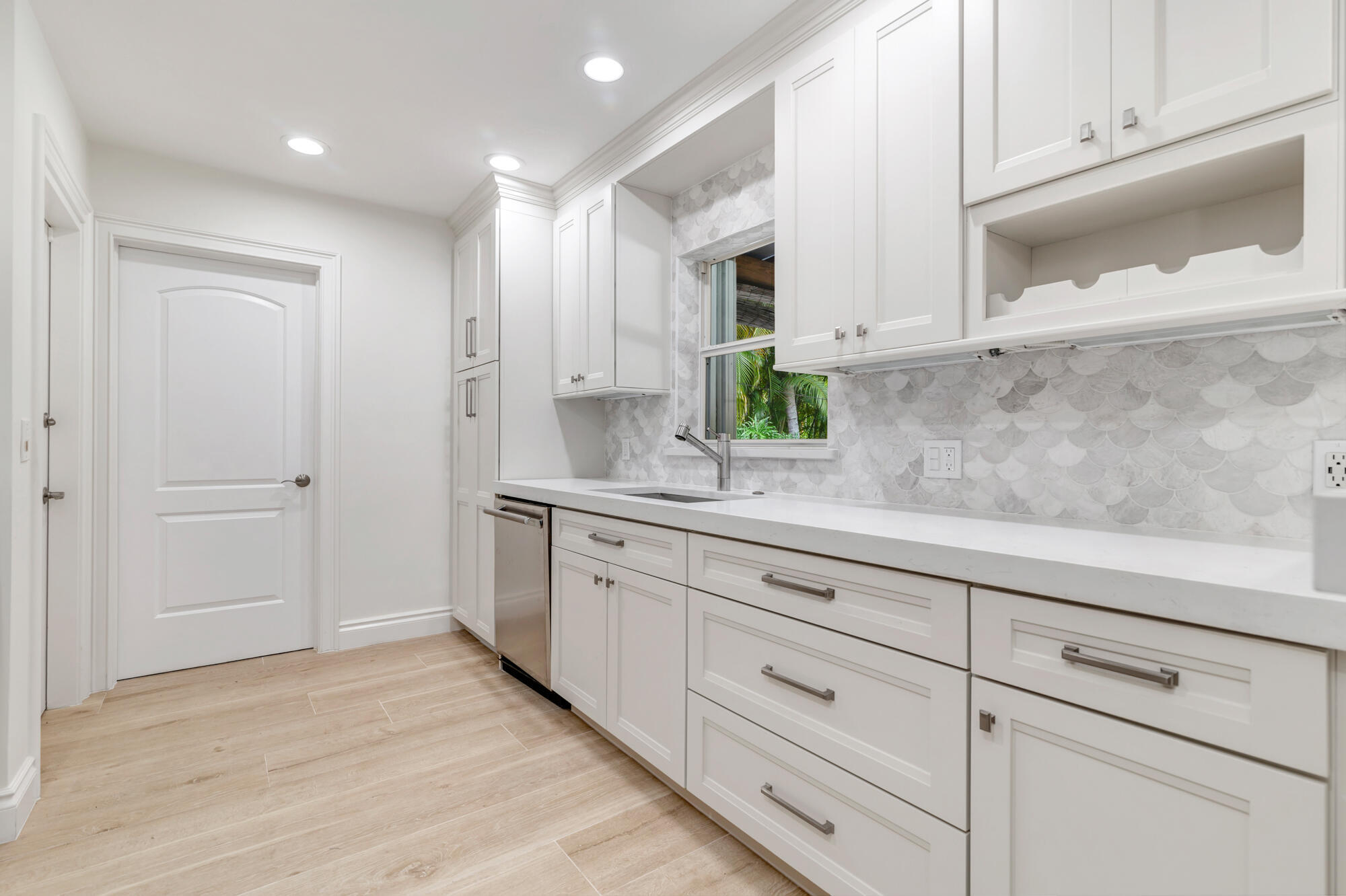 1711 Gregory, Lake Clarke Shores FL 33406