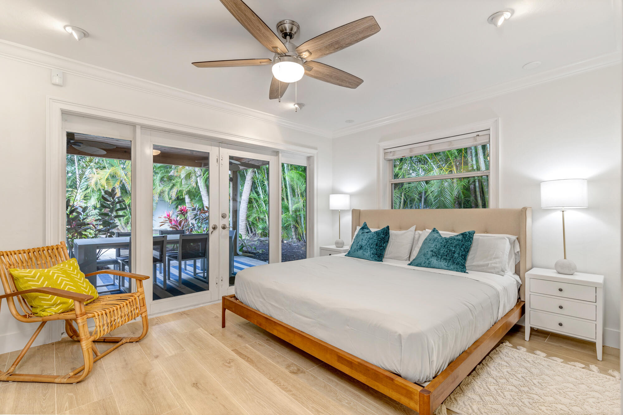 1711 Gregory, Lake Clarke Shores FL 33406