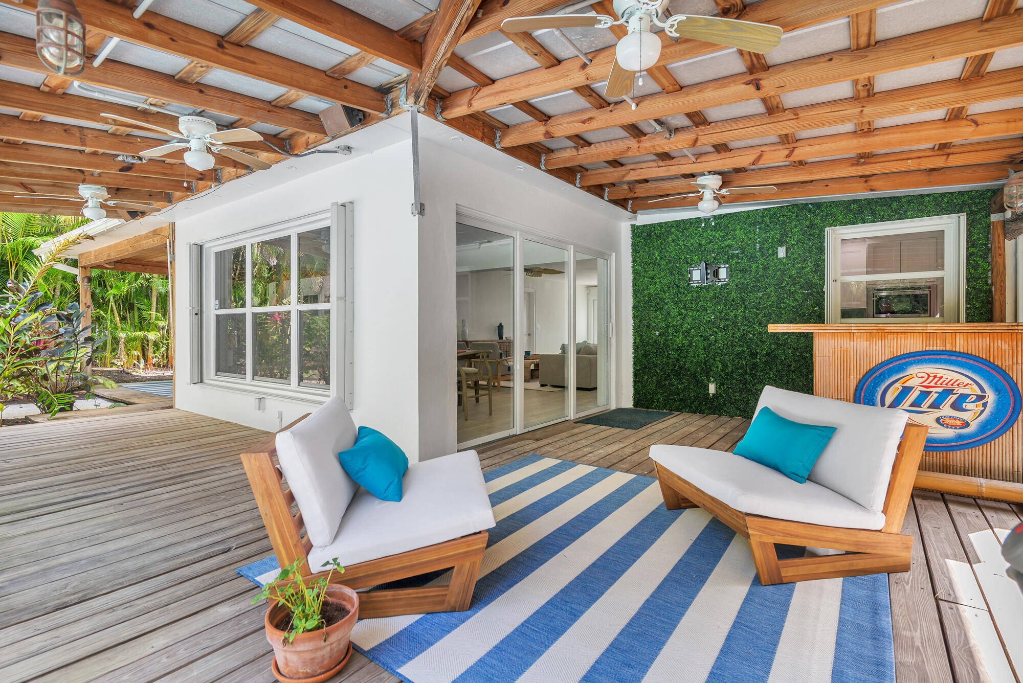 1711 Gregory, Lake Clarke Shores FL 33406