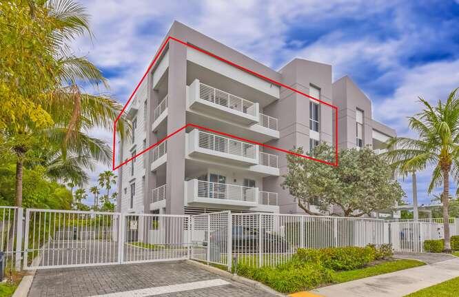 51 SE 19th #401, Deerfield Beach FL 33441