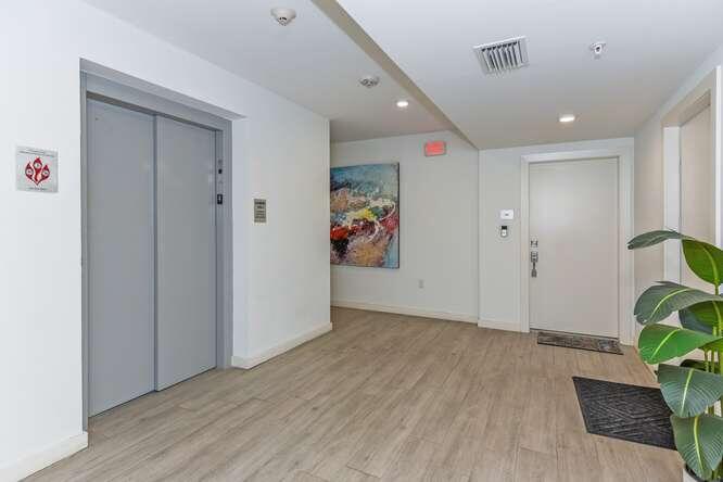 51 SE 19th #401, Deerfield Beach FL 33441