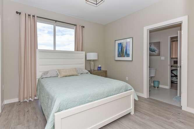 51 SE 19th #401, Deerfield Beach FL 33441