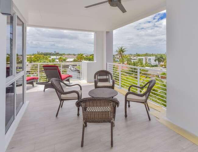 51 SE 19th #401, Deerfield Beach FL 33441