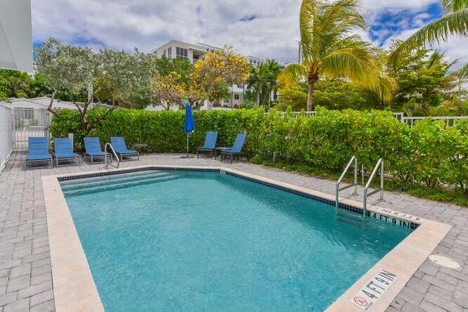 51 SE 19th #401, Deerfield Beach FL 33441