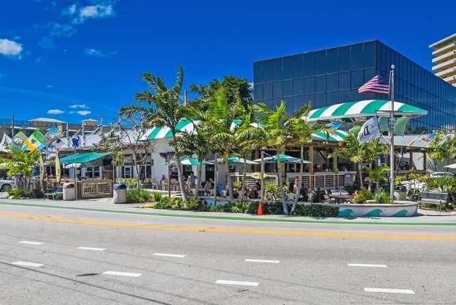 51 SE 19th #401, Deerfield Beach FL 33441