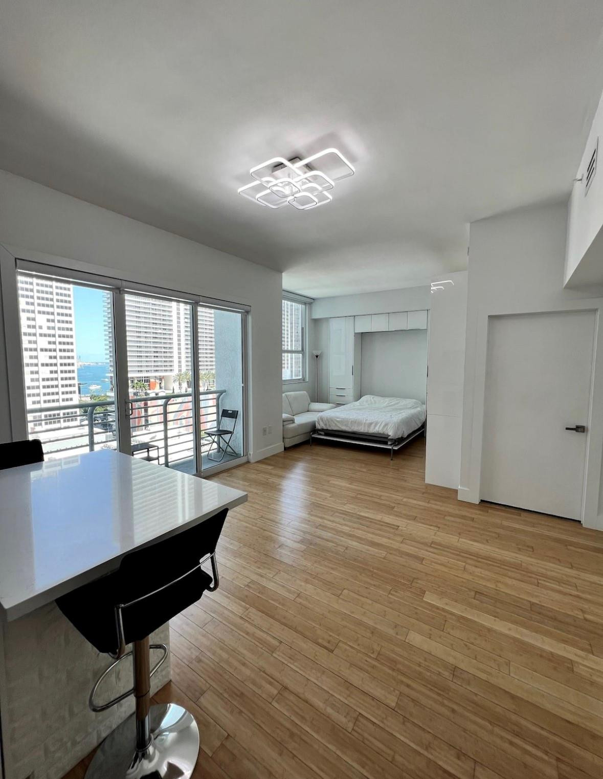 133 NE 2nd, Miami FL 33132