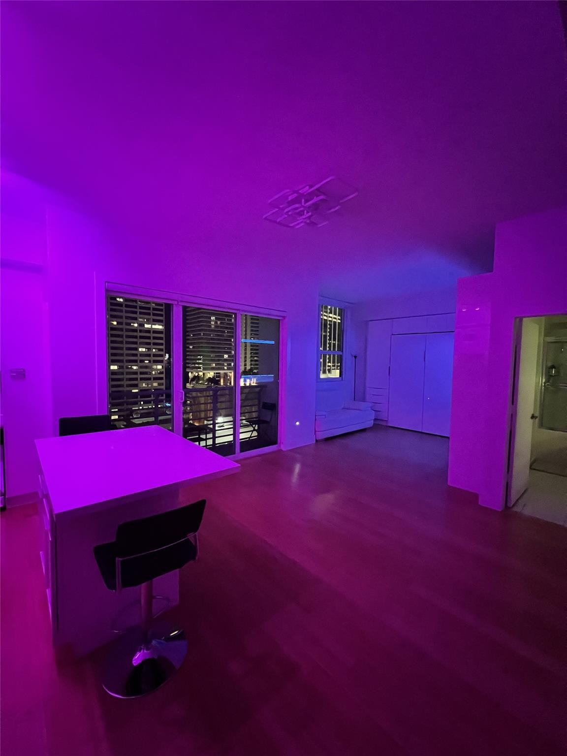 133 NE 2nd, Miami FL 33132