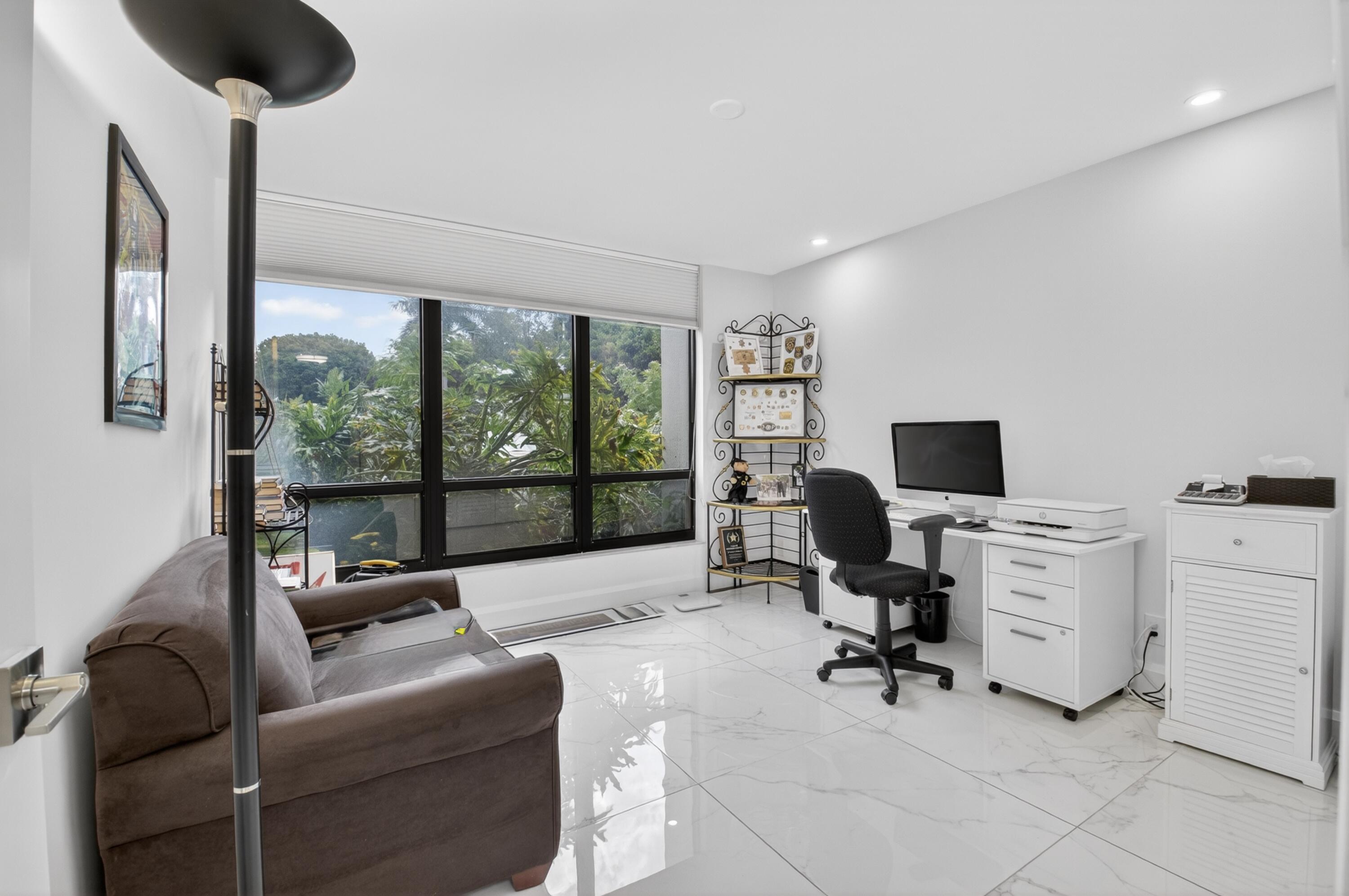 6815 Willow Wood #4012, Boca Raton FL 33434