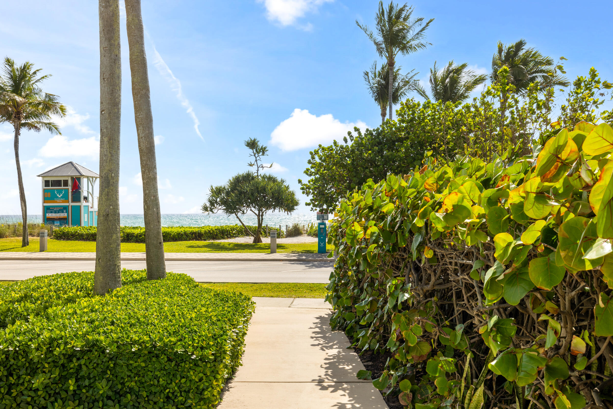 701 SE 21st #201, Deerfield Beach FL 33441