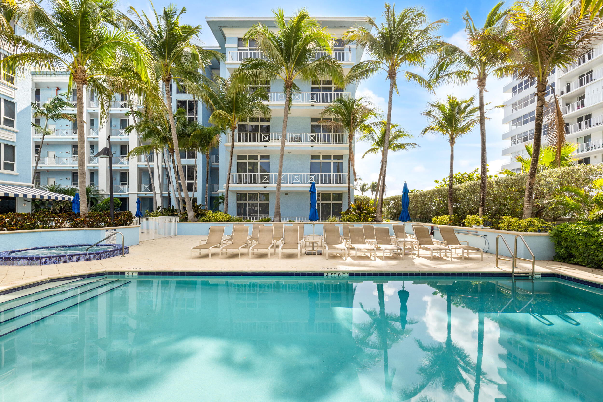 701 SE 21st #201, Deerfield Beach FL 33441